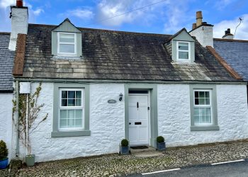 Kerrix, 5 School Brae, Haugh of Urr - Williamson and Henry