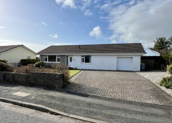 15 Brown Road, Kirkcudbright - Williamson and Henry