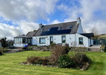 Trostrie Cottage, Glengap, Twynholm - Williamson and Henry